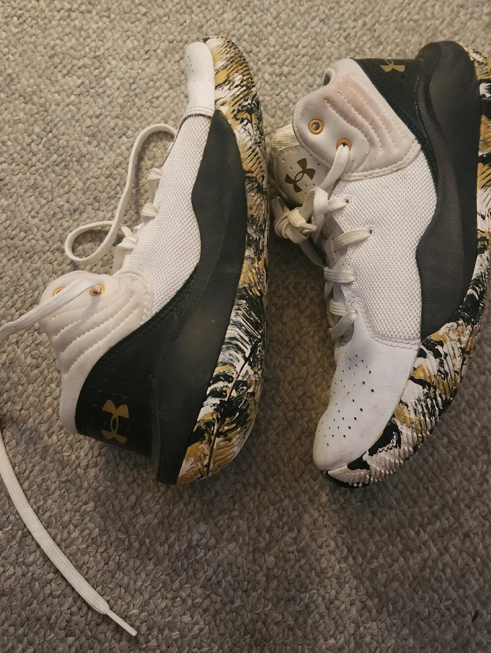 Under Armour Kids White Sneakers with Gold Logo